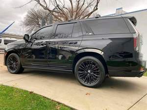 Well Maintained Clean 2024 Cadill-ac Escalade V-Series - Product Image 6