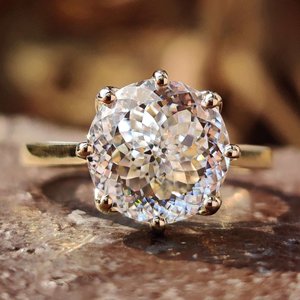 Anillos DE BODA cultivados en laboratorio de compromiso de corte portugués para mujer hechos en oro sólido de 10kt - Product Image 5