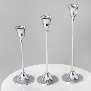 Aluminium coulé au sable, poli, bougeoir nickelé - Product Image 3