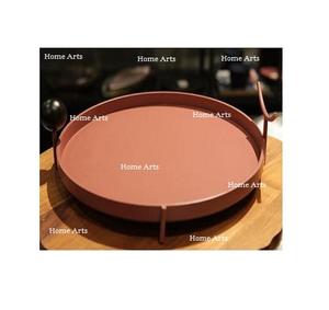 Plateau de service alimentaire en fer massif avec chocolats de forme ronde de qualité exclusive - Product Image 1