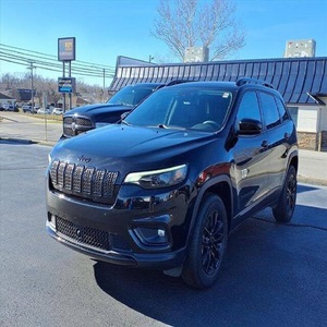 EXCELLENT ÉTAT - Jeep Cherokee Altitude Lux 2023 - Product Image 2