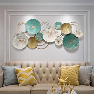 Art mural en métal circulaire multicolore fabriqué à la main pour salon et chambre à coucher, tenture murale en métal 3D design pour cadeau de mariage - Product Image 6