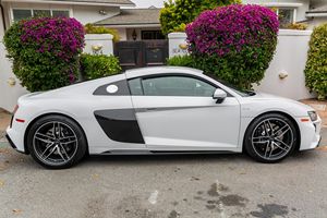 AUDI R8 V10 2020 USADO, Volante a la Izquierda/Derecha - Product Image 2