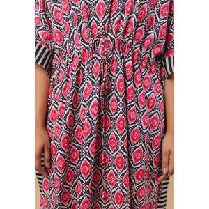 Caftán Fayra Noir Ikat Blush - Talla Única, Vestido Casual de Algodón y Chifón - Product Image 4