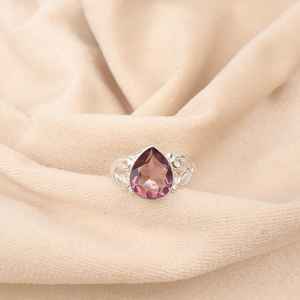 Bague en argent sterling avec rhodolite de forme ovale, pierre précieuse violette faite à la main, certifiée IGI, pour femme, cadeau de fiançailles - Product Image 1