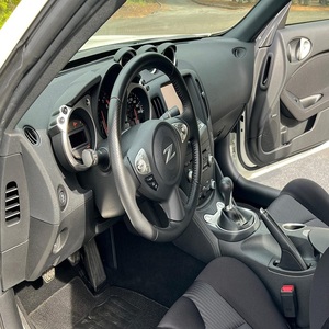 Nissan 370Z Sport Tech Coupé 2018 Preferido - Product Image 2