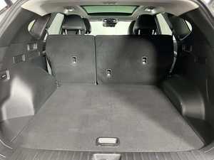 Usado 2024 para Híbrido Limited AWD, Volante a la Izquierda, Color Oscuro, ACC, Llantas de Aleación R17, Asientos de Cuero, Techo Solar, Arranque Remoto, Navegación - Product Image 4