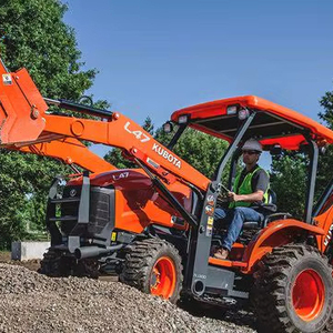 Tracteur agricole B2261H de haute qualité, 65 CV, quatre roues motrices, avec moteur, boîte de vitesses, pompe - Faible bruit et haute productivité - Product Image 1