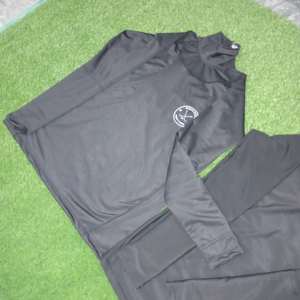 เสื้อฮอกกี้น้ำแข็งแบบมืออาชีพ ผ้าโพลีเอสเตอร์ ป้องกันการบาดที่คอ ชั้นบีบอัดกระชับรูปร่าง ไซส์ใหญ่ ระบายอากาศได้ดี แห้งเร็ว - Product Image 5