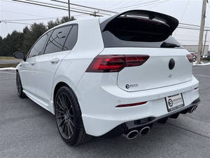 Volkswagen Golf R 4Motion 2024 en Perfectas Condiciones - Product Image 3