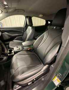 SUV Eléctrico de Alto Rendimiento 2024 con Bajo Kilometraje, Doble Tracción AWD e Interior de Alta Gama, MÁS VENDIDO ACCEL. RANGO DE 601-700 km 200-250 kW - Product Image 5