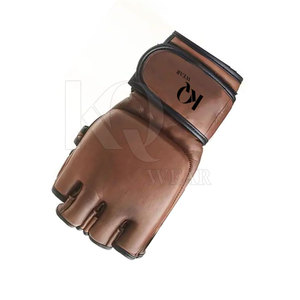Gants d'entraînement MMA Pro 2026 avec paume renforcée et sangle de poignet à scratch sécurisée - Product Image 5