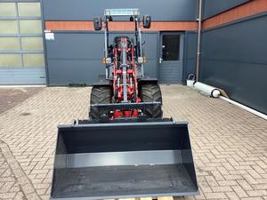 Envío Gratis W25 Miniexcavadora 25HP V1505 Euro 5 Diésel, Capacidad de Elevación de 1.25 Toneladas, Hidráulica y Acoplador Rápido Hidráulico Euro - Product Image 4