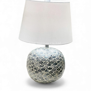 Lámpara de Mesa Artesanal de Nácar al por Mayor, Iluminación con Incrustaciones de Concha para Decoración del Hogar de Primera Calidad - Product Image 2