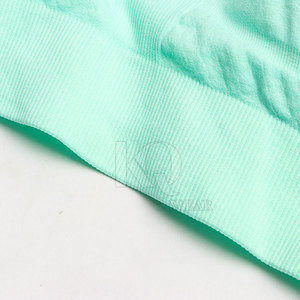 Sujetador Deportivo Sin Costuras para Mujer, con Tirantes Ajustables, Acolchado, Ligero, con Soporte Frontal Alto, Transpirable y Ecológico para Gimnasio - Product Image 4