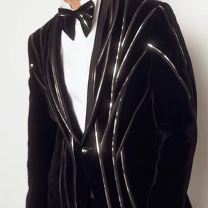 Ventes en gros 2025 Nouveaux manteaux pour femmes en denim à manches longues, brodés à la main, luxueux, décontractés, avec des perles et des diamants - Product Image 1