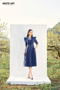 Vestido largo de diseño de lujo para mujer 100% algodón orgánico Rita funda bolso vestido marca de moda sostenible fabricante vietnamita - Product Image 6