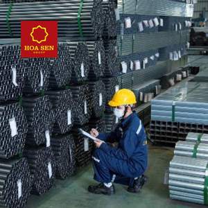 Tubo Cuadrado de Aleación ERW Laminado en Caliente Grado A Tolerancia 15% 20x20 25x25 40x40 50x50 60x60 20x40 30x50 40x60 150x150 Estándar DIN - Product Image 6