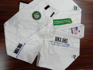 Trajes Deportivos de Algodón de Diseño Personalizado de Alta Calidad, Bordados, Kimono de Karate y Jiu-Jitsu Brasileño, Ropa de Artes Marciales Mixtas para Adultos - Product Image 3