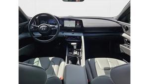 Hyundai Elantra Híbrido Limited 2025, Usado en Excelentes Condiciones - Product Image 2