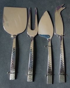 Ensemble de couverts en acier inoxydable royal fini or avec poignées de préhension Couverts en acier métallique réutilisables Outils de cuisine décoratifs pour le dîner - Product Image 2