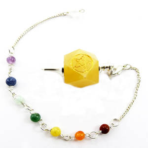 Péndulo Hexagonal de Aventurina Amarilla Hecho a Mano con Cadena de Chakra Joyería de Piedras Preciosas Estilo Feng Shui - Product Image 1