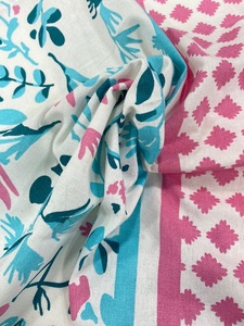 Serviettes de cuisine solides imprimées 100% coton Torchon en pur coton à séchage rapide avec logo et design personnalisables Fabriqué en Inde - Product Image 2