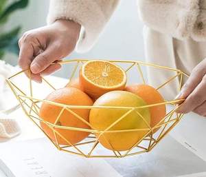 Corbeille à fruits en fer pour table de salon ajoutant des fonctionnalités décoratives et gardant les fruits frais organisés et bien affichés - Product Image 4