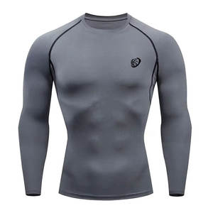 Vente en gros de rash guard de qualité supérieure design personnalisé rash guard à manches longues fabriqué au Pakistan - Product Image 1