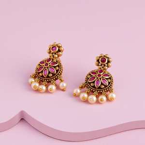 Boucles d'oreilles pendantes florales en cuivre pour mariage, style religieux tendance, en alliage de zinc - Product Image 6