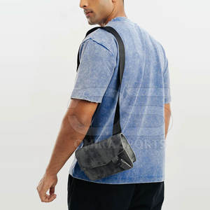 Street Fashion Men 100% Cotton Acid Wash T Shirt Loose Fit Retro Look Top Hombres con estilo Acid Wash T Shirt - Product Image 4