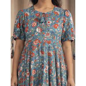 Vestido de Algodón Mulmul Azul Marino con Estampado a Mano, Estilo Boho-Elegante, Casual, Cintura Natural, Transpirable, Diseño Sostenible, ODM - Product Image 2