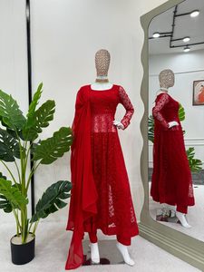 Bas de robe de travail de séquence de fil de filet de papillon avec vêtements de festival dupatta à prix de gros attrayant - Product Image 3