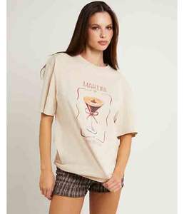 Camiseta Holgada Ecológica de Verano para Mujer, con Mangas Cortas, Cuello Redondo Acanalado, Estampado Gráfico en la Parte Delantera - Product Image 1