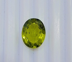 Piedra de corte de peridoto natural, fabricación de piedras preciosas sueltas para joyería, joyería hecha a mano de forma ovalada - Product Image 1