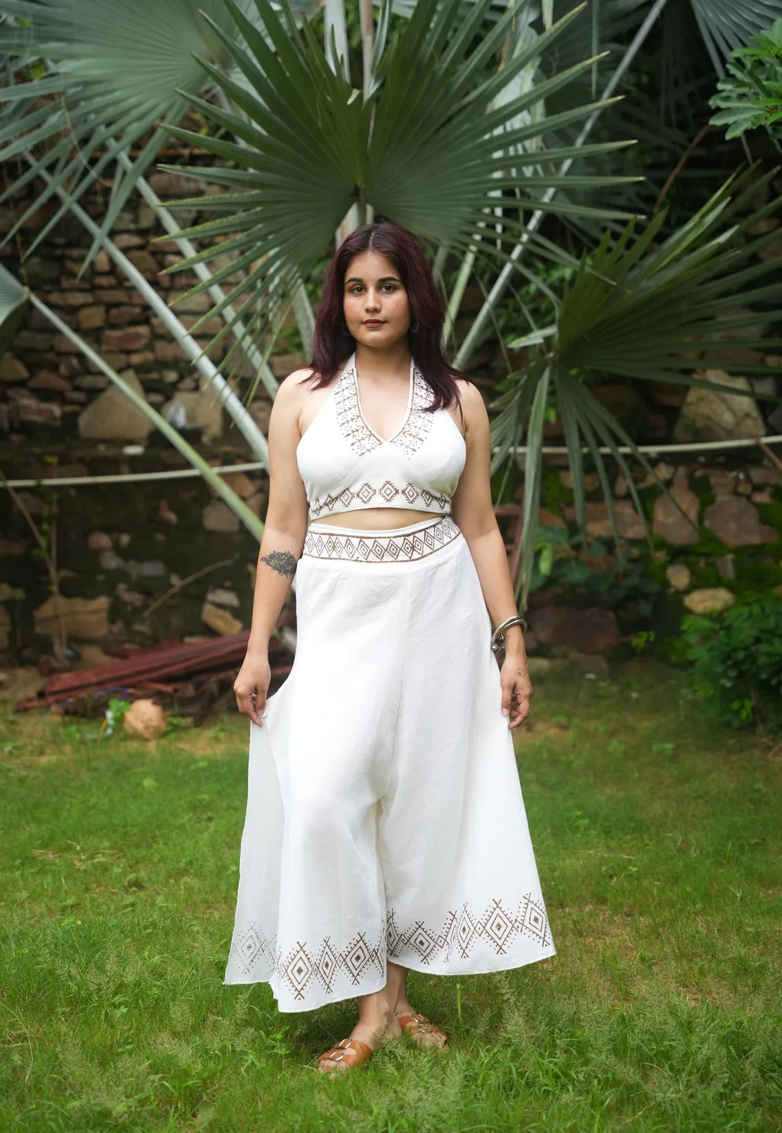 Identique à l'image