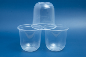 Alta calidad Venta caliente 2025 Fábrica en forma de U Desechable Transparente 12oz 16oz 24oz Tamaños Personalizado PP Vaso de plástico con tapas - Product Image 4