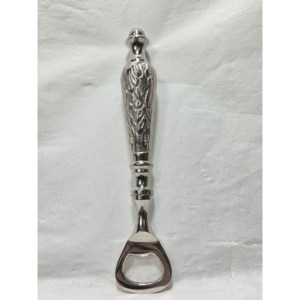 Abridor de Botellas Victoriano Ornamentado, Abridor de Vino y Cerveza de Metal con Acabado Plateado, con Logotipo Personalizable y Función Magnética - Product Image 2