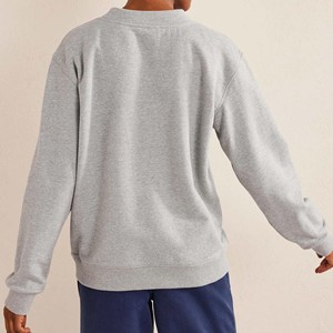 Venta caliente ropa de calle de invierno para mujer de manga larga Crop Top Pullover Hoodie con bordado frontal y logotipo impreso cuello con capucha - Product Image 2