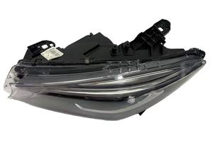 Adapté pour Mercedes-Benz CLA W117 éclairage avant hernie phares d'origine haute qualité année 2014-2016 - Product Image 4