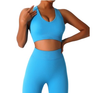 Conjunto de dos piezas personalizado para mujer, conjunto de Yoga para mujer, Camiseta corta sólida, pantalones cortos, traje de entrenamiento, ropa deportiva para gimnasio para mujer - Product Image 4