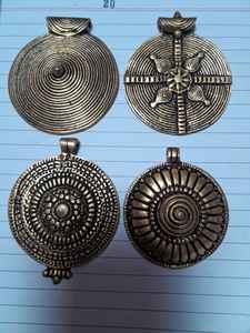 Clips para Billetes de Bronce Grabados a Mano, Personalizados con Impresión UV y Diseño de Imitación Antigua para Decoraciones de Boda y Joyería - Product Image 5