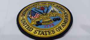 Étiquettes de vêtement élégantes et durables en polyester, patchs d'emblèmes britanniques brodés à la main avec des badges Wok en fil métallique tissé - Product Image 2