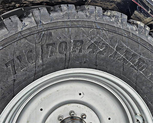 TRACTOR AGRÍCOLA USADO MASSEY FERGUSON 8S.265 4X4 2021 DE PRIMERA MANO - Product Image 2