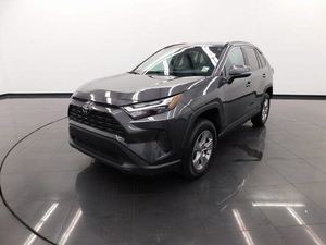 Toyota RAV4 XLE AWD SUV Crossover 2025 Seminuevo con Transmisión de 8 Velocidades - Product Image 5