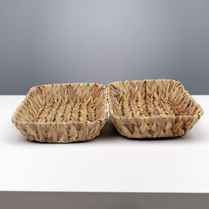 ถาดเสิร์ฟดีลักซ์ขายส่งจากเวียดนาม โครงไม้ไผ่ทนทาน เป็นมิตรกับสิ่งแวดล้อม งานแฮนด์เมดจากหวาย ลายเรขาคณิต - Product Image 4