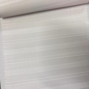 Poly Cotton Magic Patta Striped Shirting Tissu de haute qualité pour chemises décontractées et formelles à prix abordable - Product Image 1