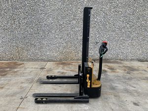 Walkie Stacker Carretillas a la venta - Product Image 5
