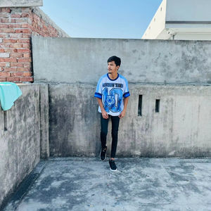 Camiseta con cuello en V y logotipo personalizado para hombre, ropa corta cómoda de algodón 100%, manga larga de secado rápido, nuevo diseño sólido, oferta Plus Fitness - Product Image 1