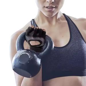 Gants de fitness demi-doigt de qualité supérieure Logo personnalisé Meilleur tarif pour les sports de maison et de plein air Poids en cuir en gros - Product Image 6